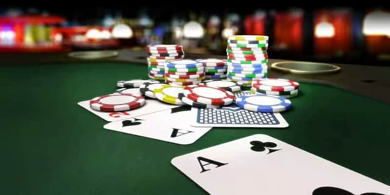 Những Chiến Lược Và Mẹo Chơi Bài Tấn Online